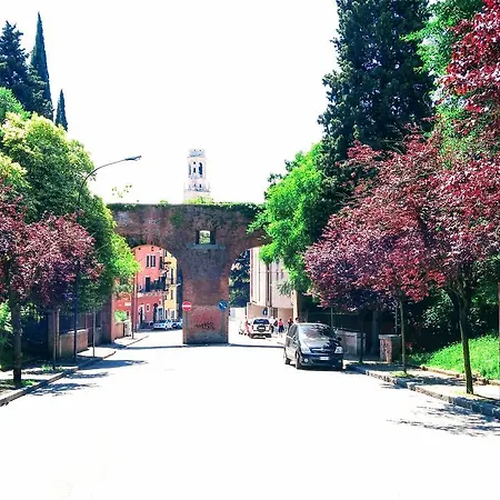 Διαμέρισμα Across The River And Into The Trees Βερόνα