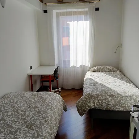 Across The River And Into The Trees Apartment Verona