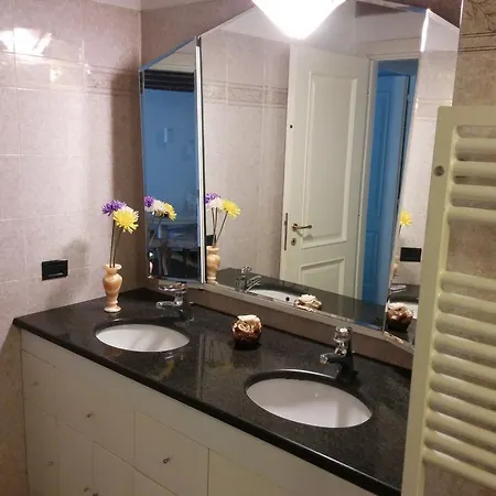 Across The River And Into The Trees Διαμέρισμα Βερόνα